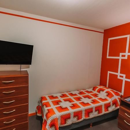 Habitaciones Mary 2 Camas Simples En Casa Compartida Ушуая Екстериор снимка